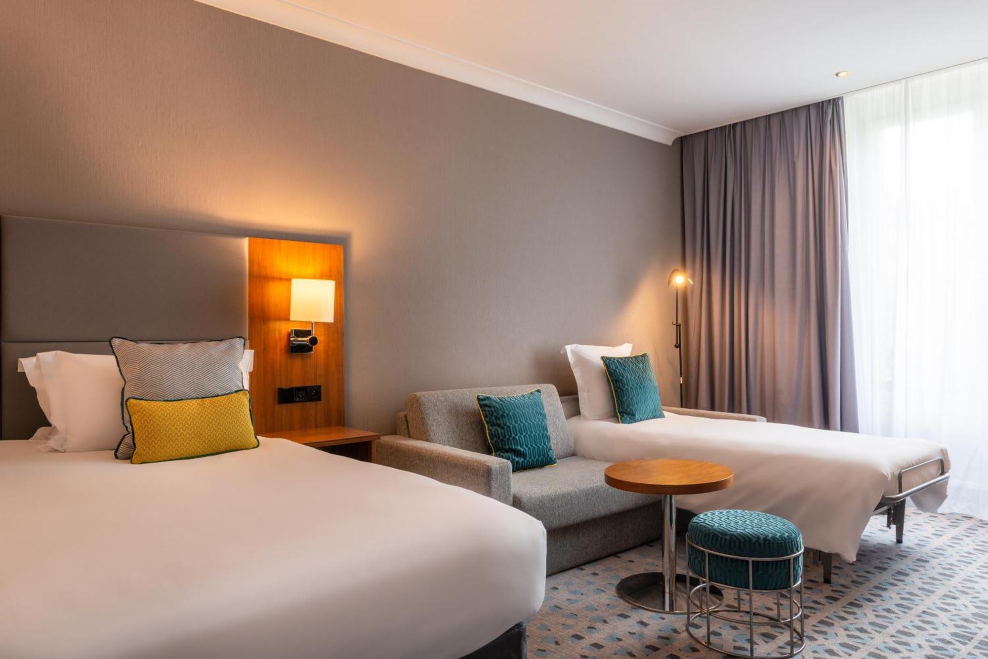 Premium King Room Sofa Bed,1653530902:JPEG