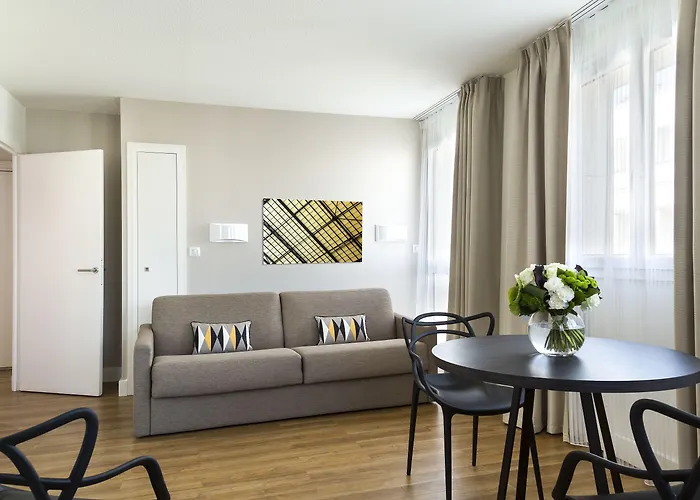 Citadines Tour Eiffel Paris Aparthotel